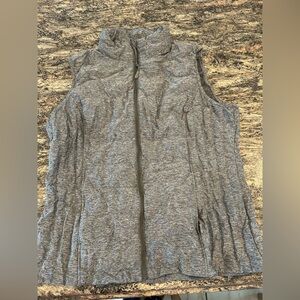 HEATKEEP Gray Zip-Up Vest
